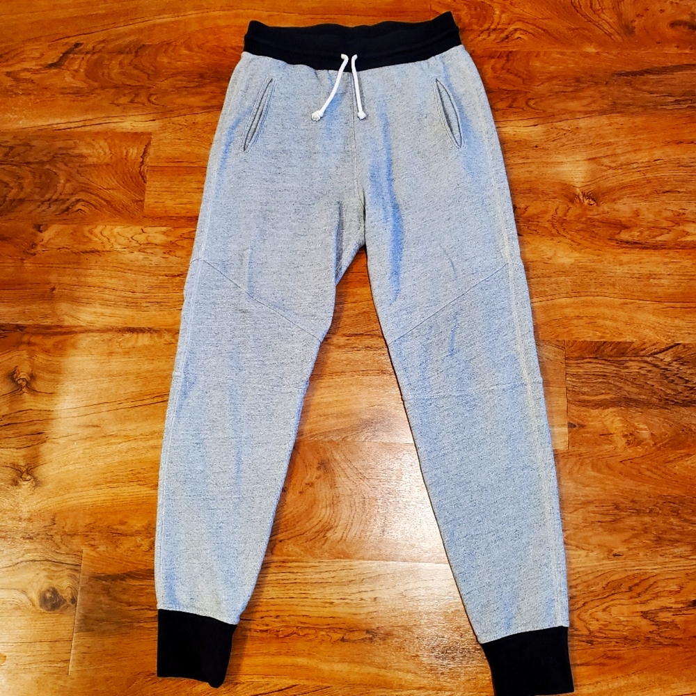 John Elliot Escobar sweats